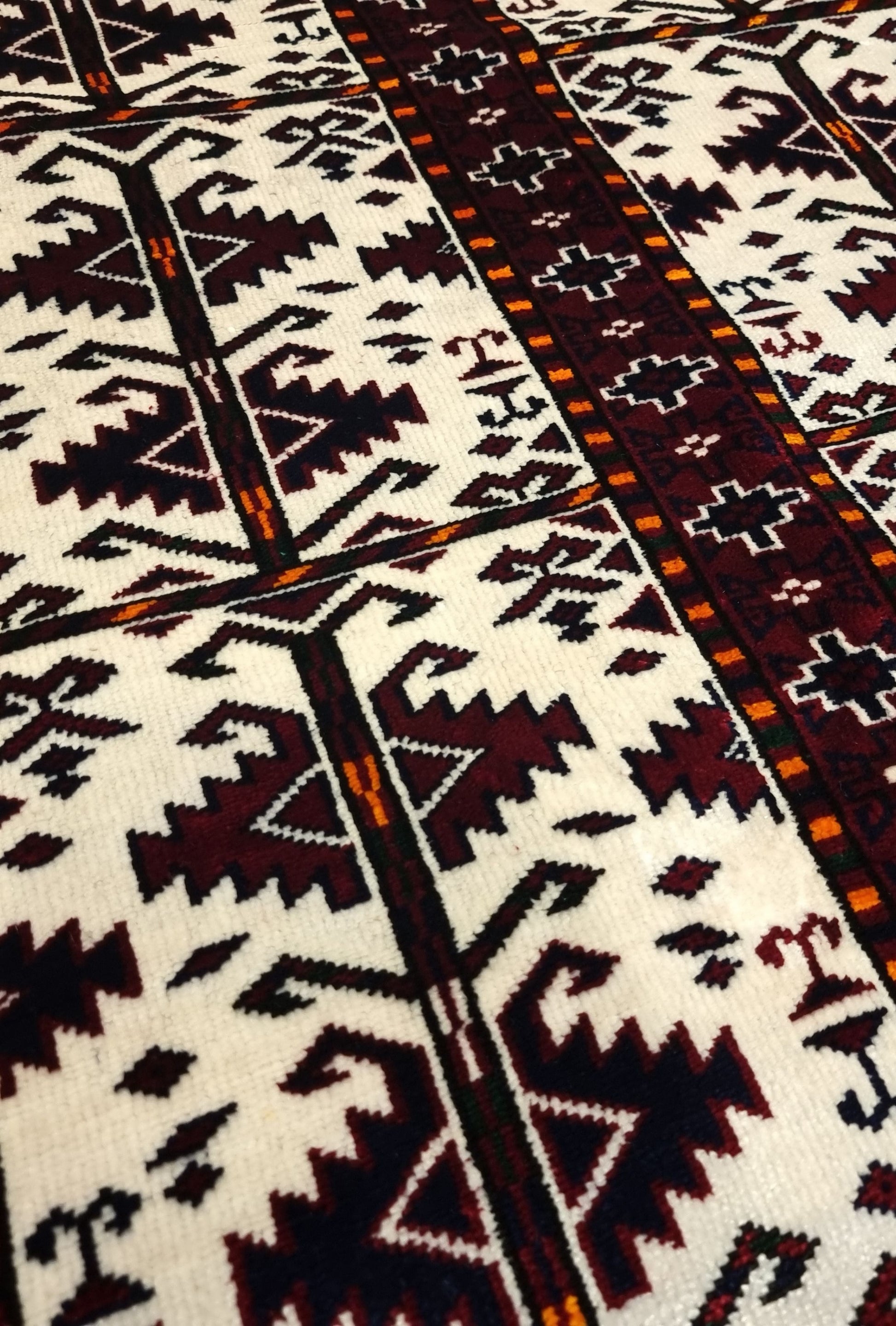 Turkoman Rare Design Silk Rug 76 x 120 cm (2.5'x4' ft) Red