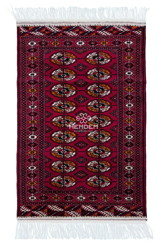 Handknotted Turkmen Rug Tekke Wool Rug 80 x 121 cm (3'x4' ft) Red