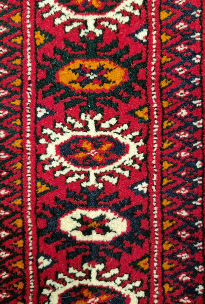 Handknotted Turkmen Rug Tekke Wool Rug 82 x 182 cm (3'x6' ft) Red