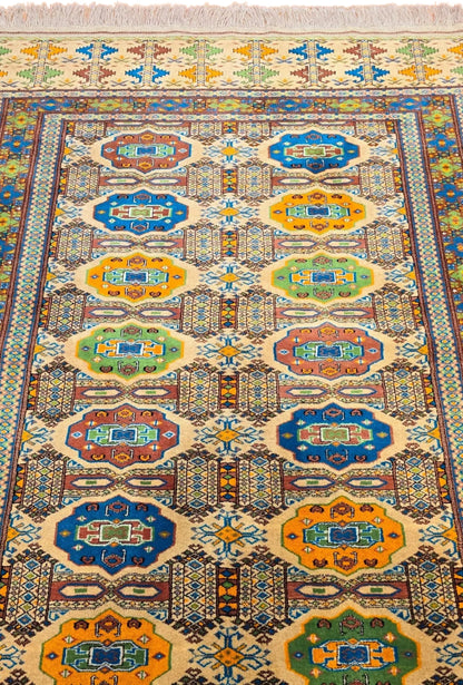 Türkmen Halısı El Dokuma Darvaza Yün Halısı 136 x 203cm (4.5' x 7' ft) Bej
