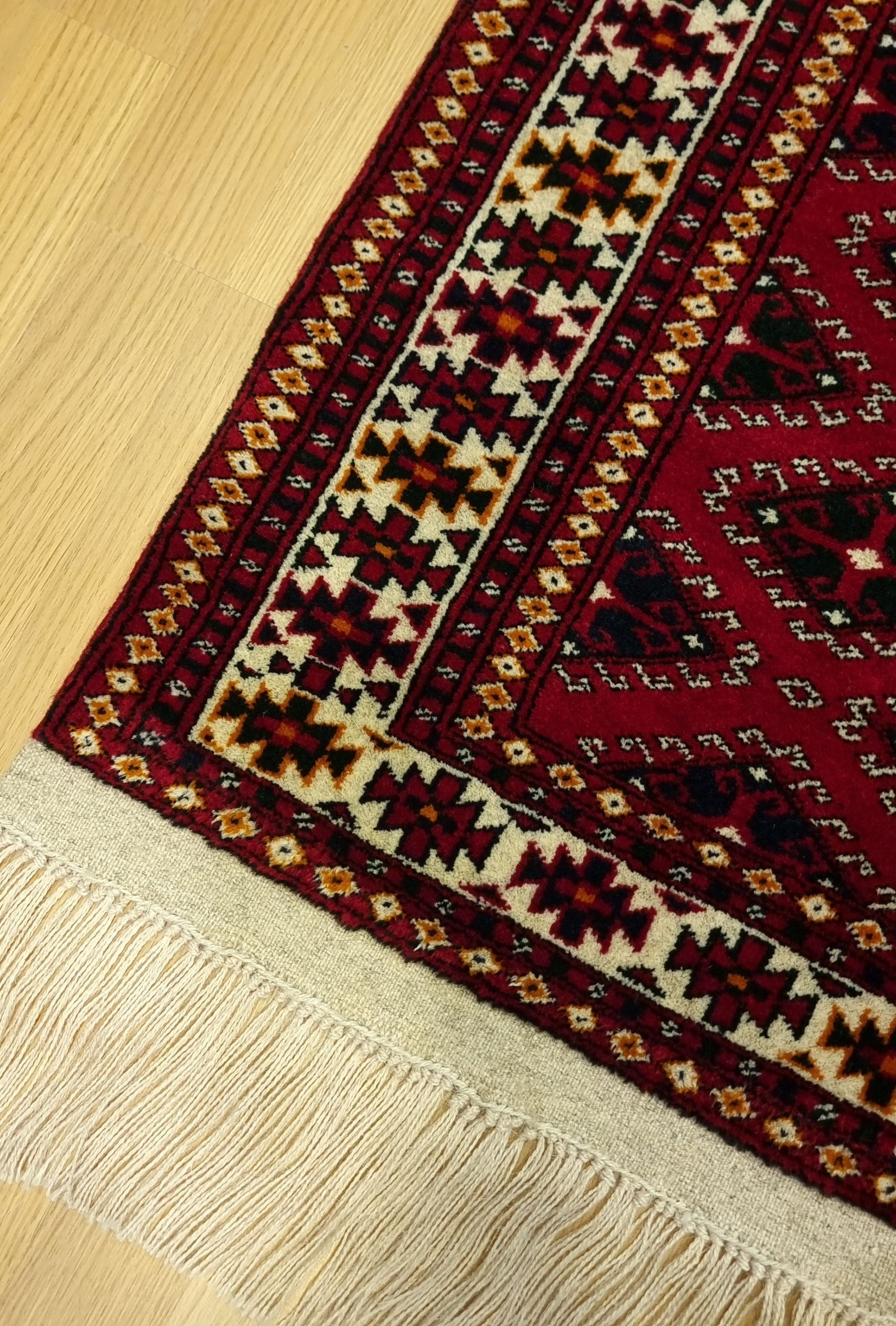 Turkoman Yomud Rare Design Wool Rug 100 x 150 cm (2.5'x4' ft) Red