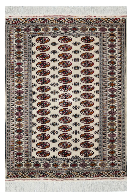 Turkoman Rug Handknotted Wool Rug 153 x 200cm (5' x 7' ft) Beige