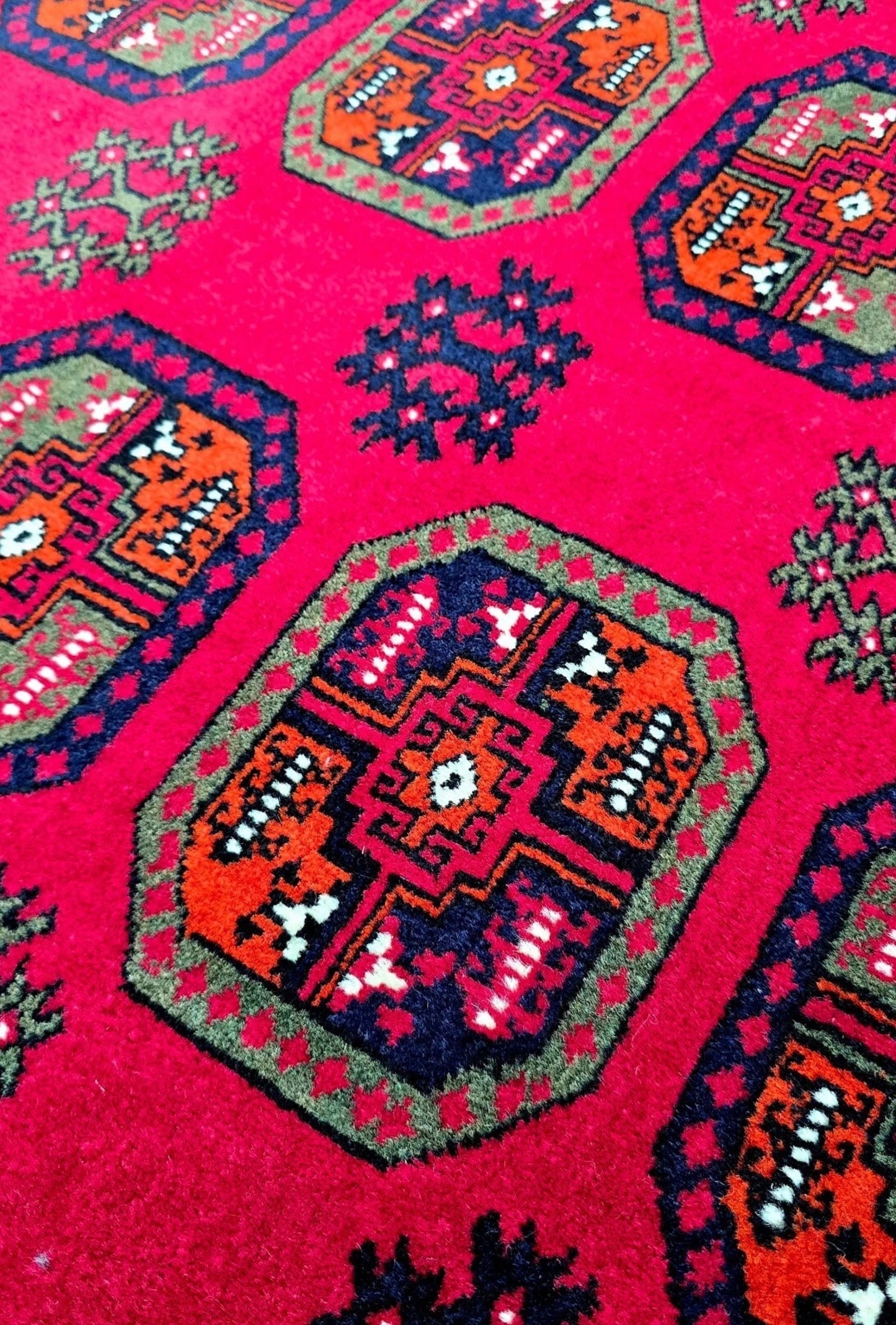 Vintage Handmade Afghan Design Turkmen Wool Rug 230 x 310cm (8' x 10' ft) Red