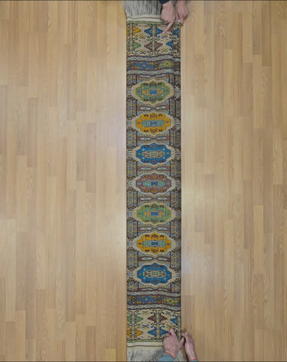 Türkmen Halısı El Dokuma Darvaza Yün Halısı 136 x 203cm (4.5' x 7' ft) Bej
