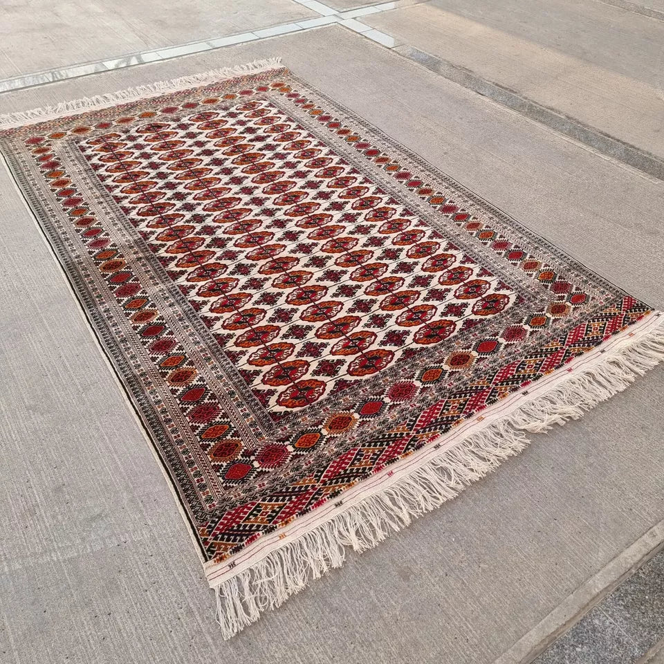 6'6"x 10'2" Hand-woven Oriental Beige Turkmen Bokhara Wool Tekke Carpet 200 x 310 cm