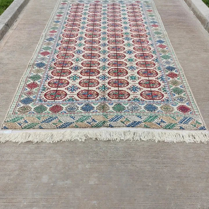 Silk Hand-knotted 125 x 225cm Turkmen Tekke Tribal Bukhara Beige Rug 4'1"x 7'4" ft