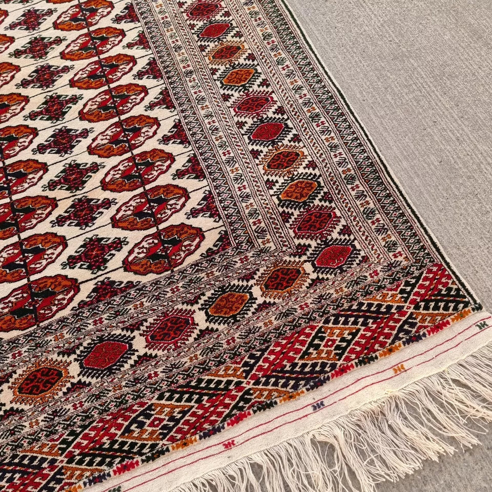 6'6"x 10'2" Hand-woven Oriental Beige Turkmen Bokhara Wool Tekke Carpet 200 x 310 cm