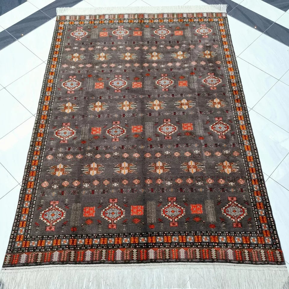 Rare Beauty Hand-Knotted Large Area Rug Brown 8 x 11 ft (250 x 340 cm) Organic Dyes