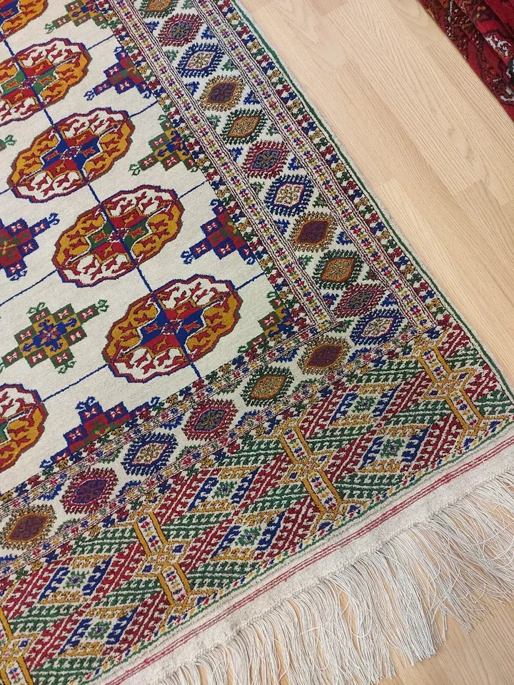 4'3" x 23 ft Bukhara Rug, Hallway Rug, Wool Corridor Rug, Runner Rug 130 x 700 cm