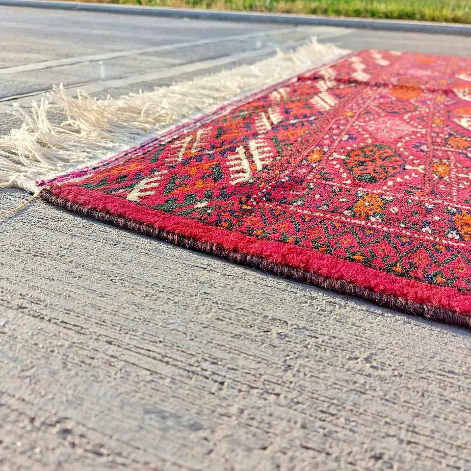 Stunning Antique Red Bukhara Wool Carpet 4'3"x7'1" Hand-Knotted Turkmen Area Rug