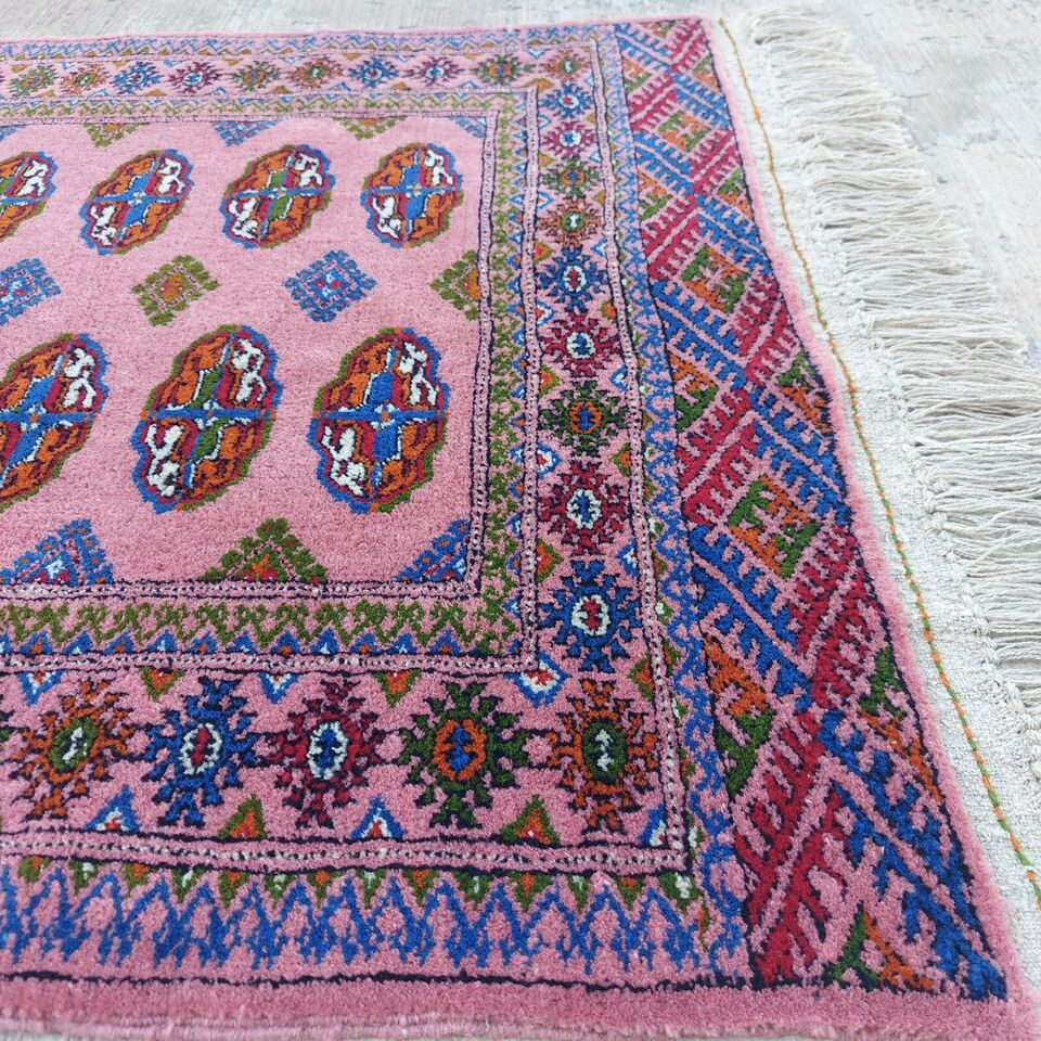 2'7"x 4' Handmade Turkmen Pink Wool Bukhara Rug, 80x122cm Oriental Carpet